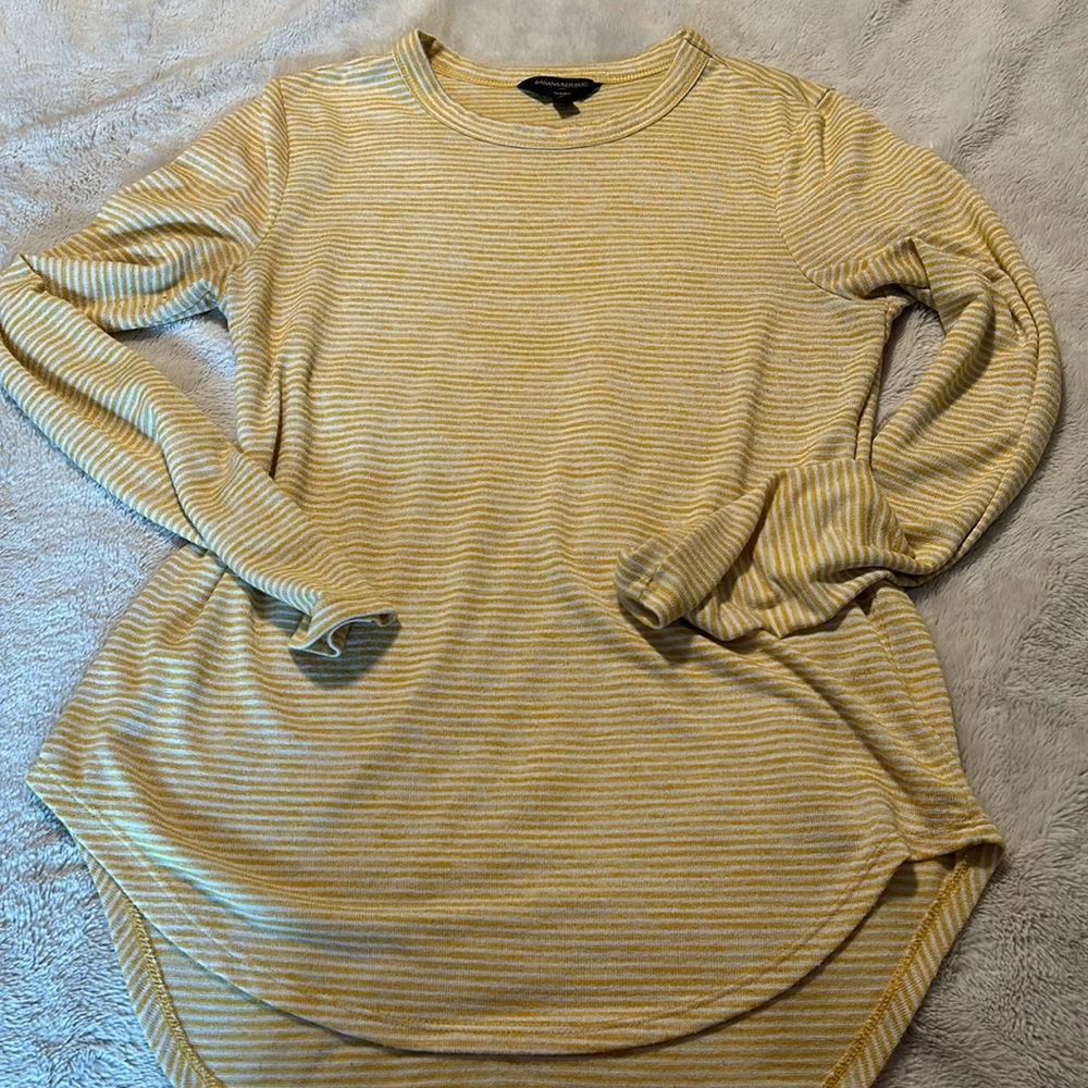 Banana Republic Luxespun Striped Yellow Long Sleeve